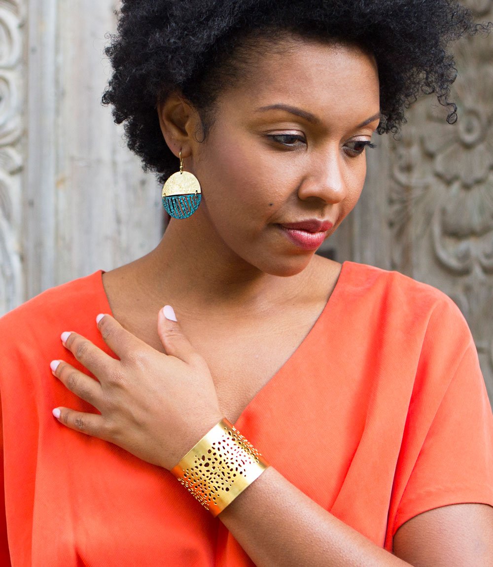 Nihira Teal Medalion1.jpg