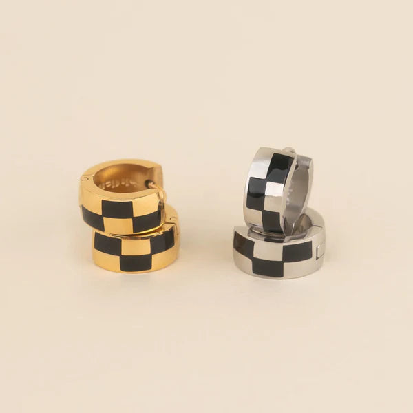 Super Chunky Checkers Huggie