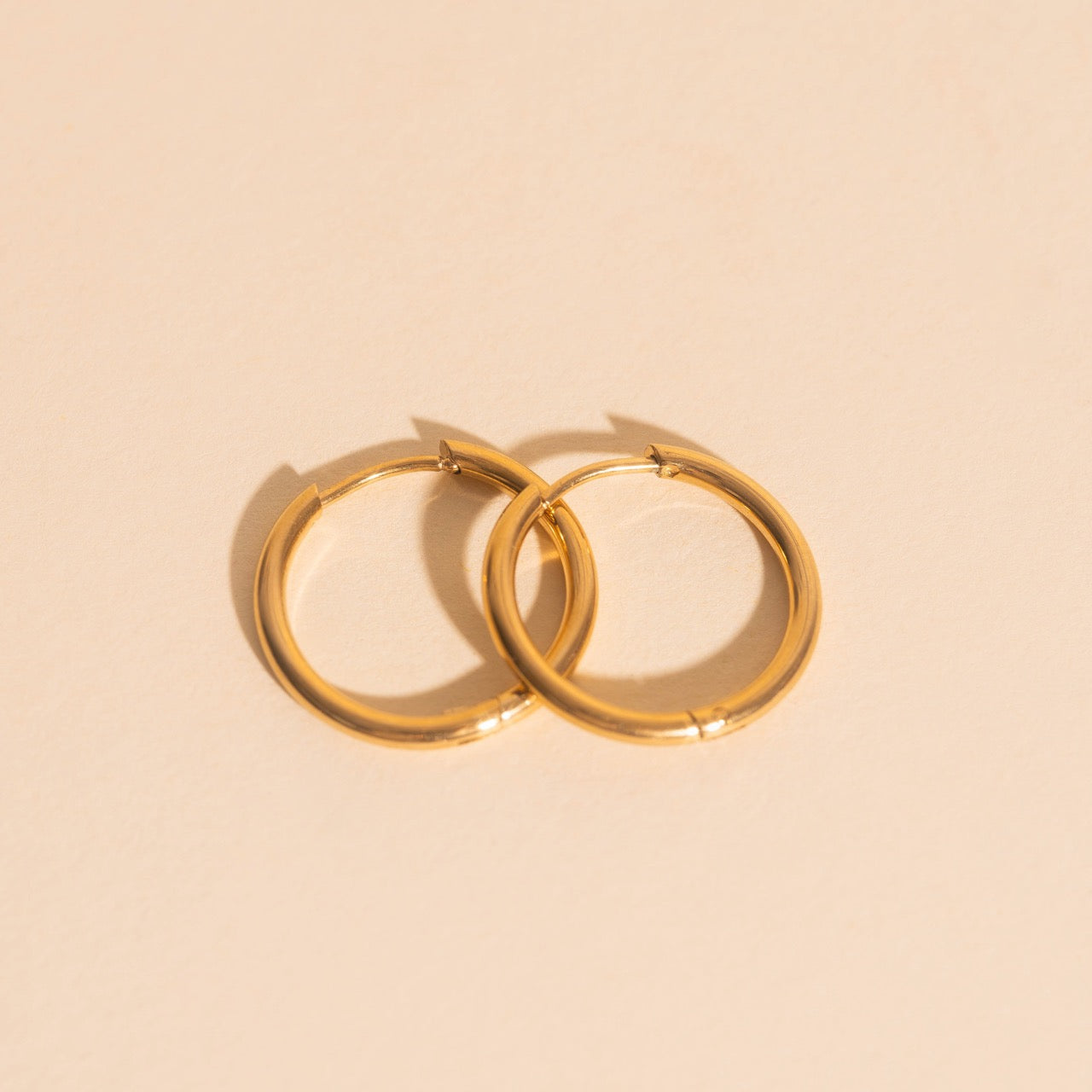 Huggie Hoops