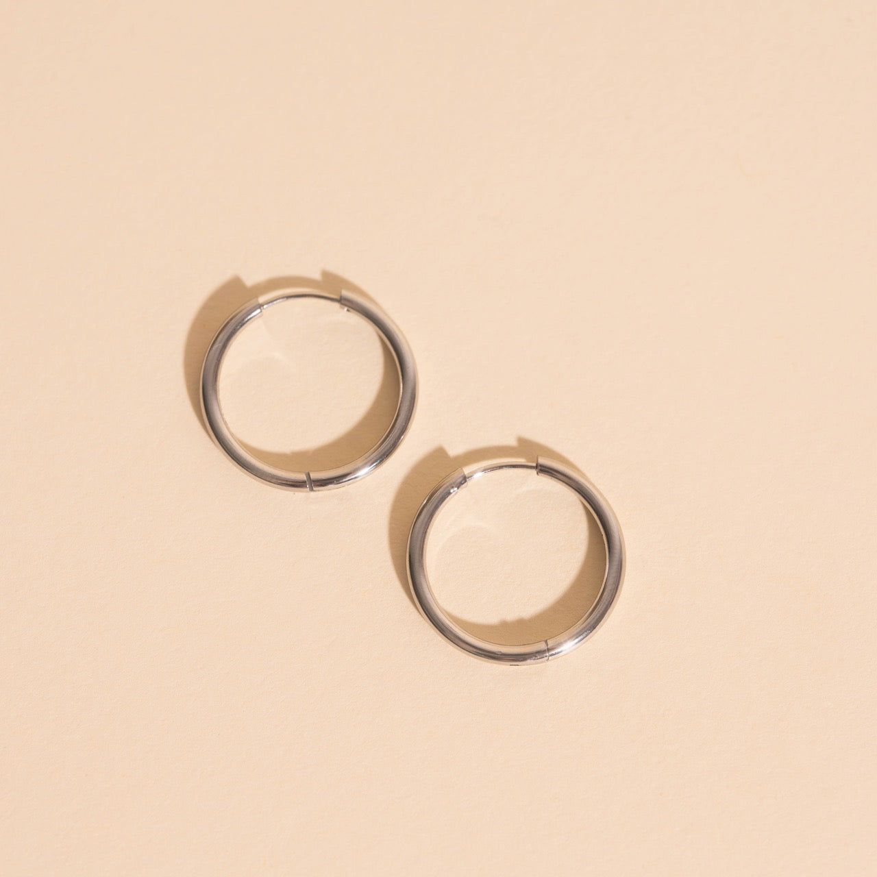 Huggie Hoops