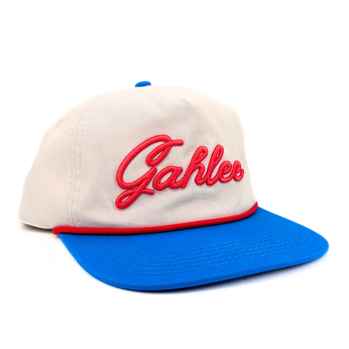 Gahlee Canvas hat in Natural, Blue, and Red.