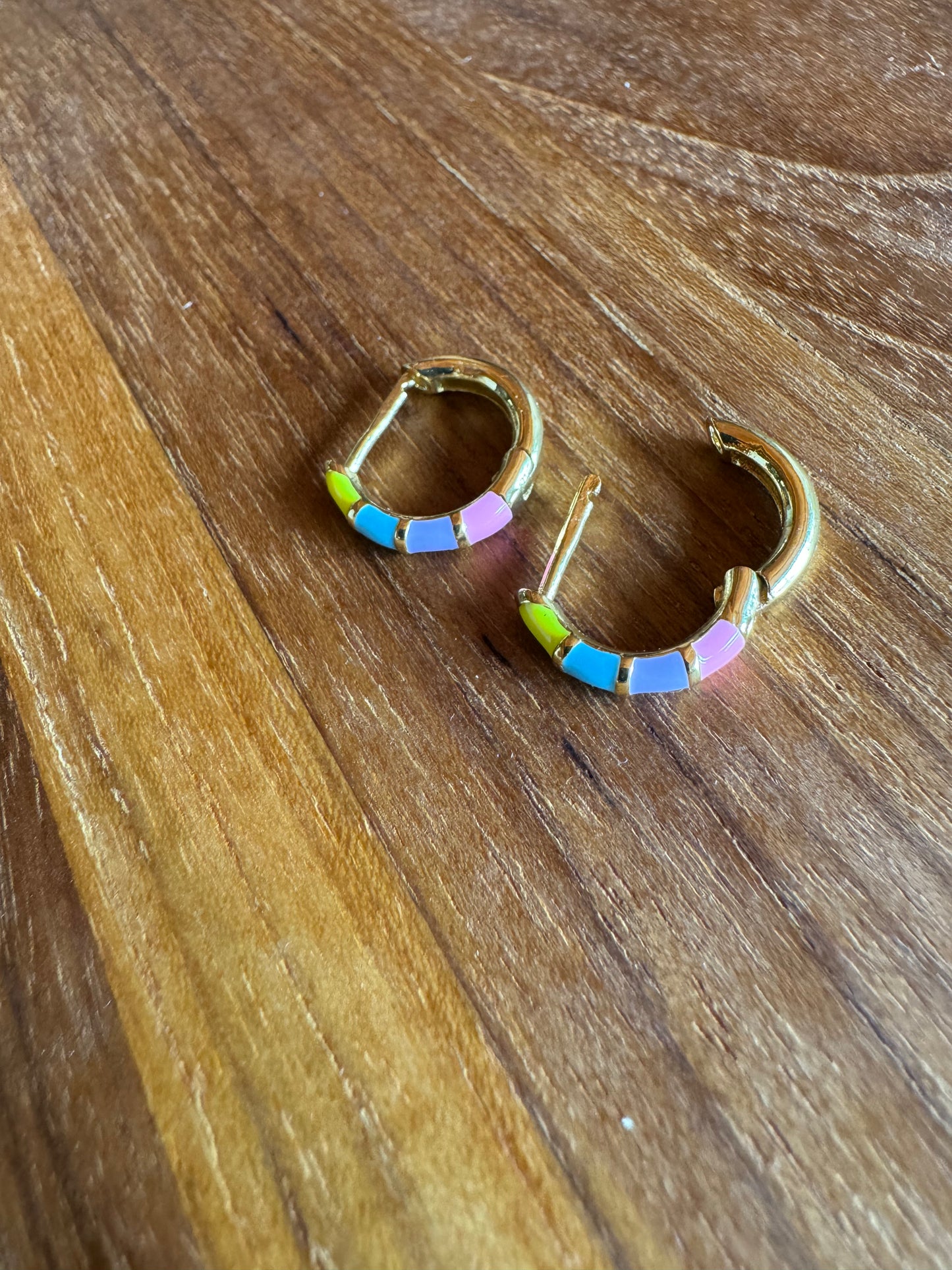 Pastel Enamel Huggies