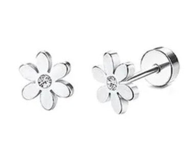 Little Daisy flat back studs